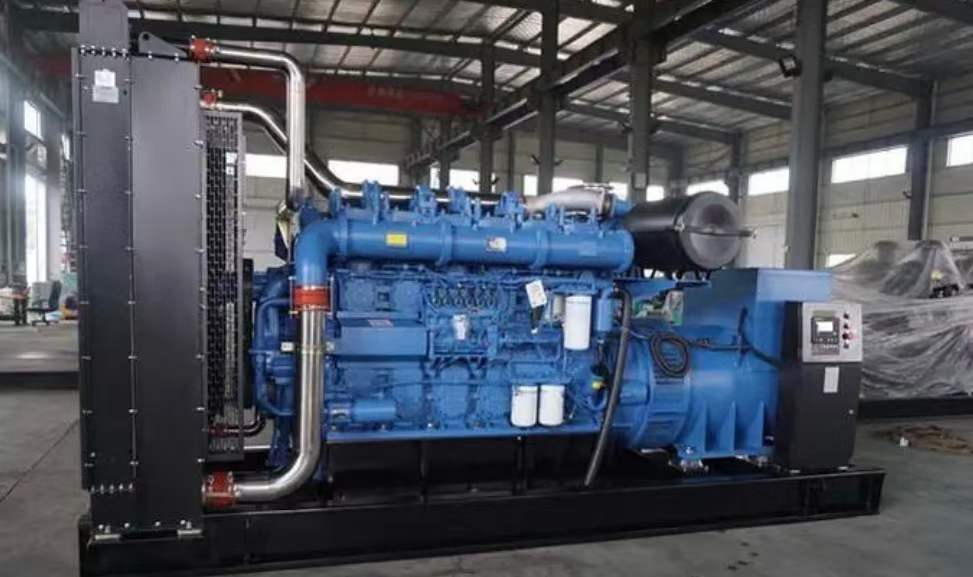 华容800kW 柴油发电机的输出电流是恒定的吗？