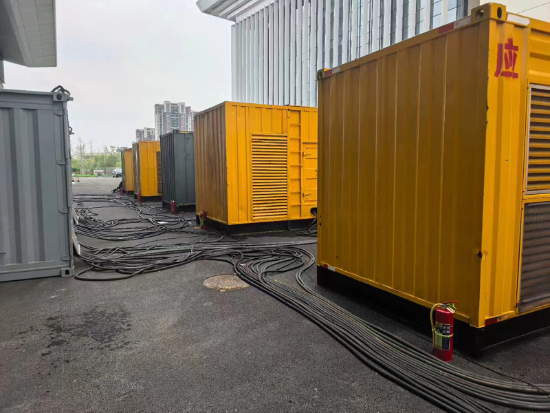 华容不同季节柴油发电机组保养有哪些注意事项？